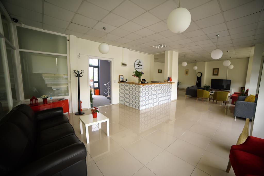 צ'נקלה Park Suite מראה חיצוני תמונה