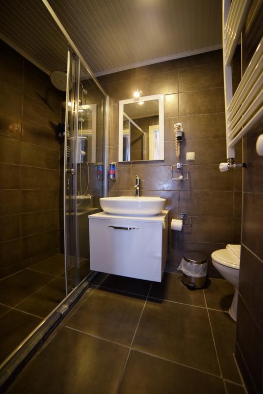 צ'נקלה Park Suite מראה חיצוני תמונה